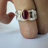 The Queen Ring